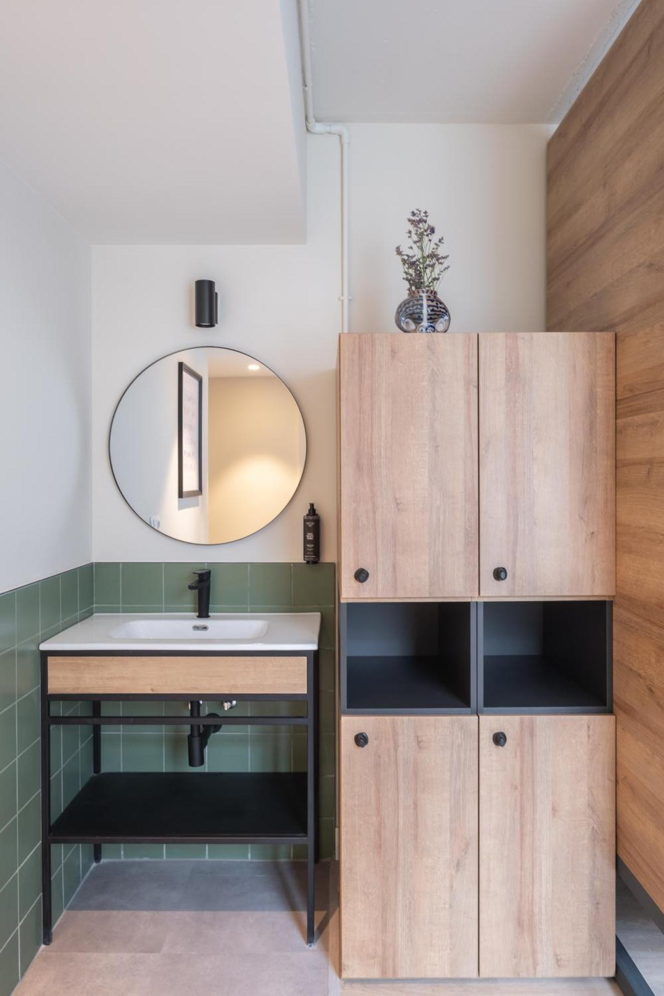 4-Bed Mixed Dormitory Room